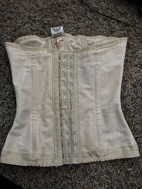Waist Trainer